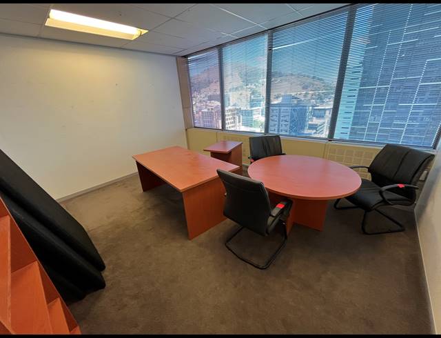 676M² OFFICE TO LET IN CAPE TOWN CITY CENTRE